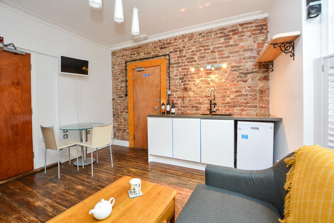 The Location- 1 Free Private Parking Space - 60 Second Walk 2 Minster! York Exterior foto
